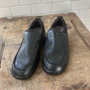 Apex B5000m Biomechanical Men's Classic Moc Dress Shoe In Black Velcro